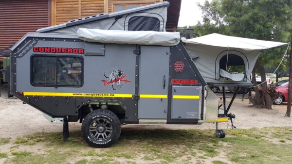 Platinum Edition Commander caravan