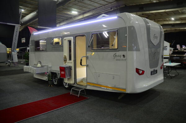 Custom Campers Gray - Caravan Camp Destination Show 2019
