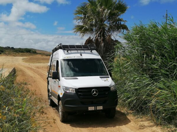 Motorhome-World - 2020 Custom Discoverer Mercedes-Benz Sprinter 319 CDI AWD exterior