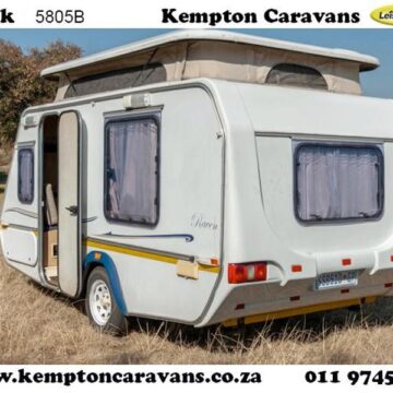 2005  Gypsey Raven Caravan (On road)