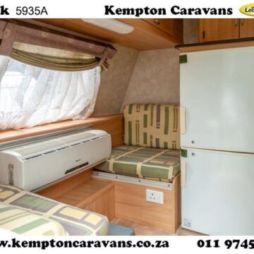 2007  Gypsey Rascal Caravan (On road)