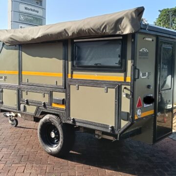 2024 Summit Karenga Off Road Caravan
