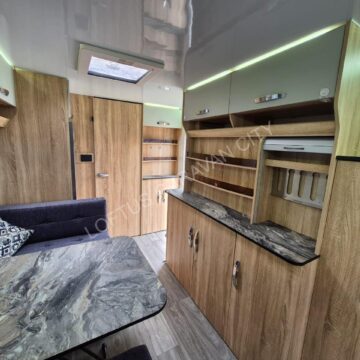 2024 Okto Chateau