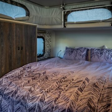 Stealth Bush Lodge Caravan