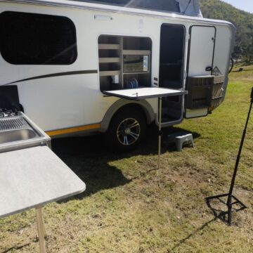 Stealth X-Country 592 ES Caravan