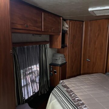2012 Jurgens Elegance