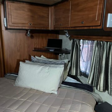 2012 Jurgens Elegance