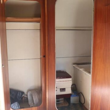 Rare Vintage motorhome for sale! Toyota dyna custom build with Ford V6 motor