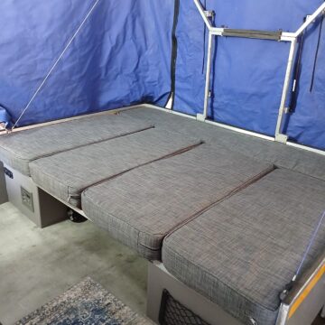 1968 Slipstream Pop up Camper