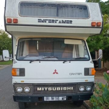 1985 Mitsubishi Motorhome