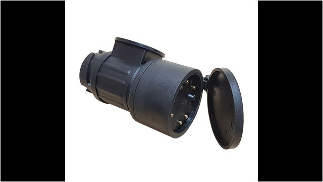 TrailSnap Magnetic Trailer and Caravan Plugs